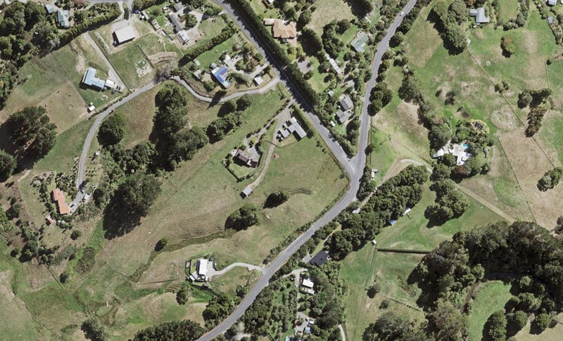 11 Taylor Road, Waimauku, Waimauku - Carousel 1