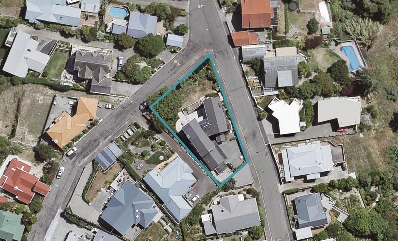 36 Fitzroy Road, Bluff Hill, Napier - Carousel 1