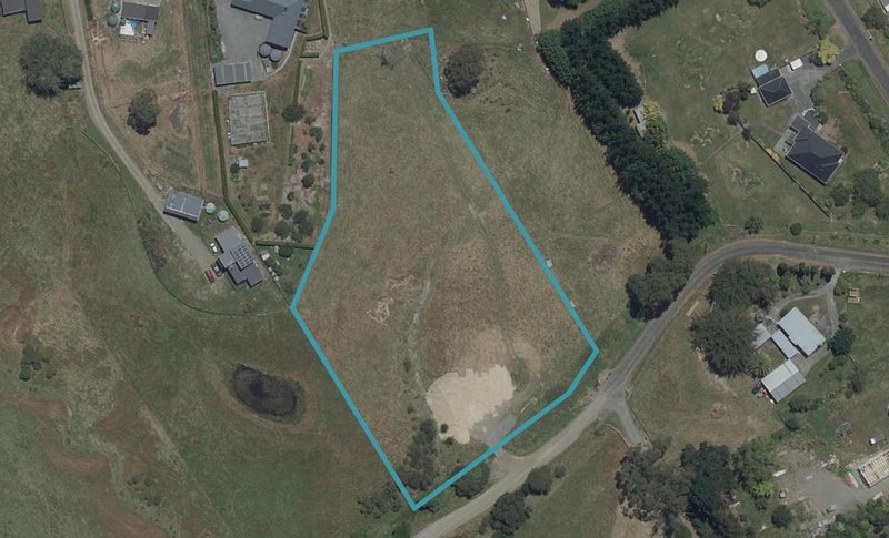 42 Knorp Street, Halcombe, Feilding - Carousel 1