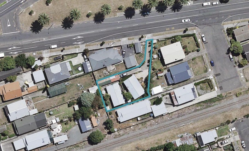2/116A Thackeray Street, Central, Napier - Carousel 1