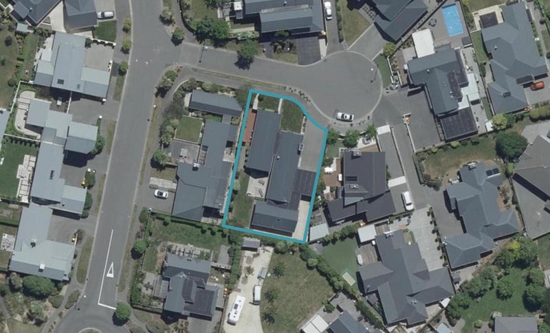 4 West Green, Parklands, Christchurch - Carousel 1