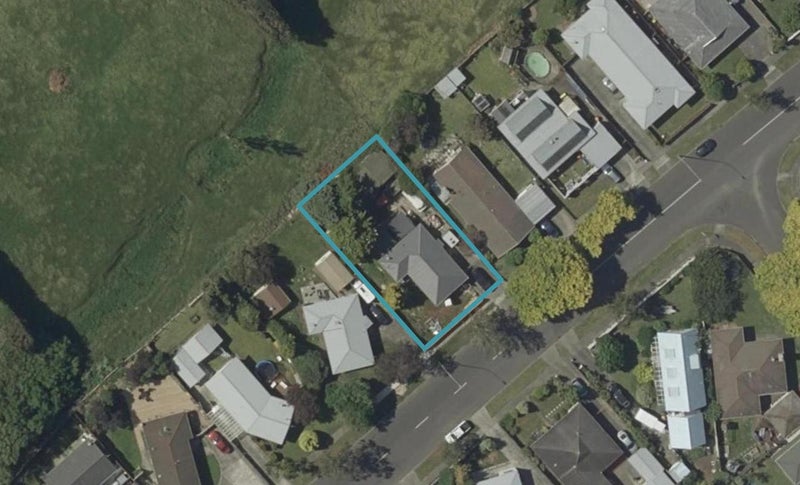 99 Benmore Avenue, Cloverlea, Palmerston North - Carousel 1