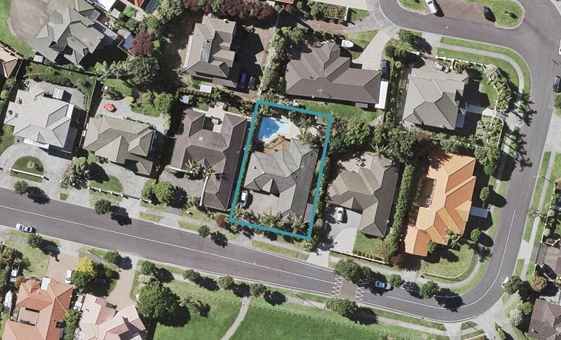 16 Annalong Road, Dannemora, Auckland - Carousel 1