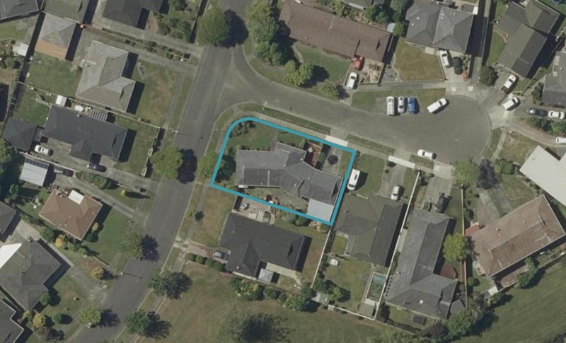 11 Gainsborough Grove, Highbury, Palmerston North - Carousel 1