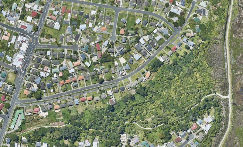 31 Hampton Terrace, Parkvale, Tauranga - Carousel 1