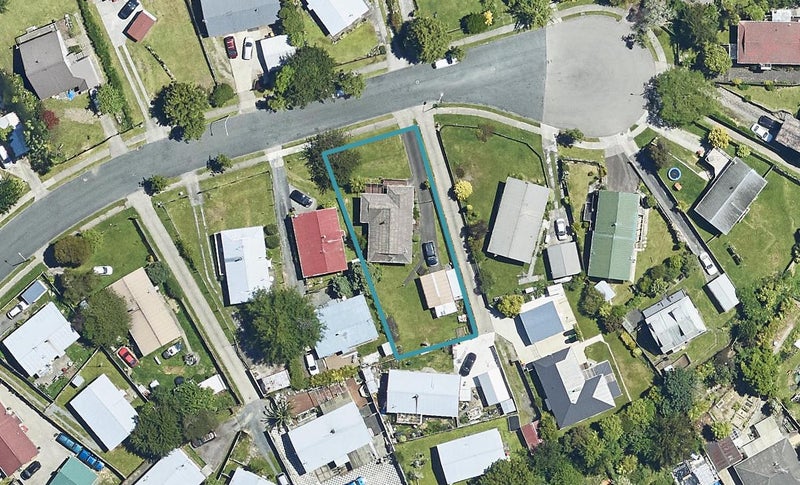 31 Sunline Place, Ngongotaha, Rotorua - Carousel 1
