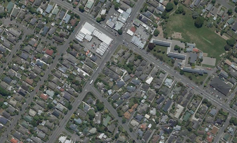 2/260 Greers Road, Bryndwr, Christchurch - Carousel 1