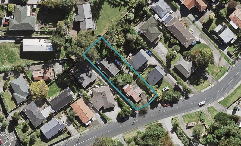 1/6 Hogans Road, Glenfield, Auckland - Carousel 1