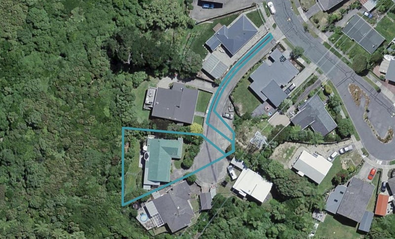 4 Martha Place, Crofton Downs, Wellington - Carousel 1
