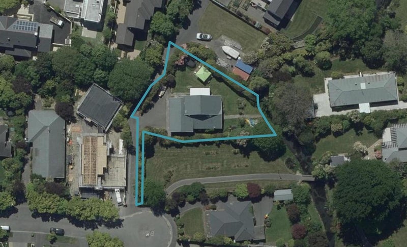 17 Royds Street, Fendalton, Christchurch - Carousel 1