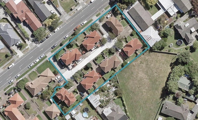 1/74 Waiwhetu Road, Waiwhetu, Lower Hutt - Carousel 1