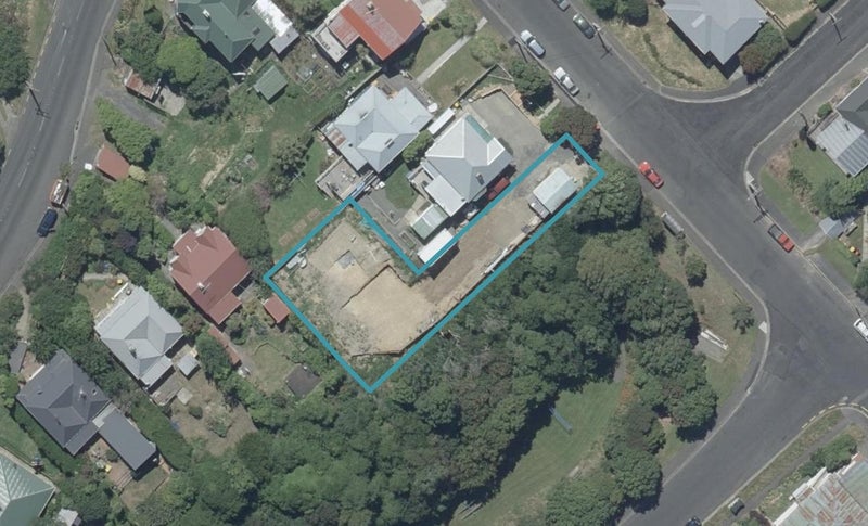 51 Orbell Street, Dalmore, Dunedin - Carousel 1