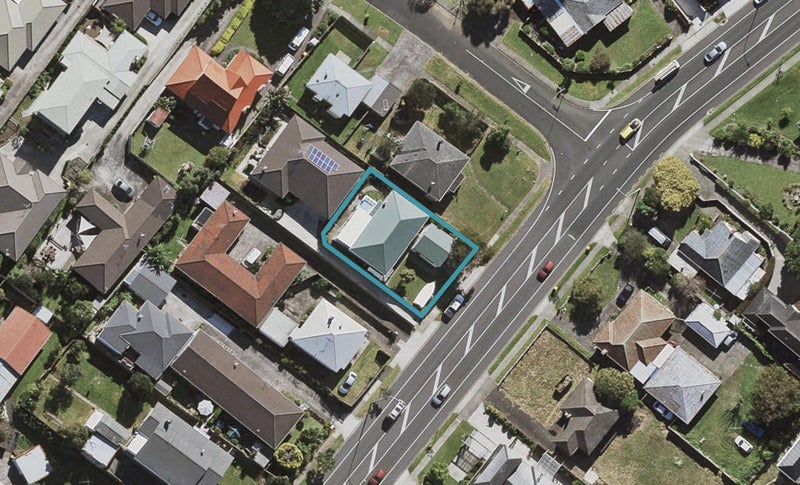220 Shirley Road, Papatoetoe, Auckland - Carousel 1