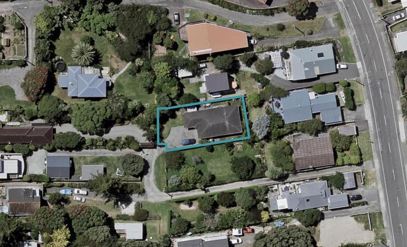 33A Wharemauku Road, Raumati Beach, Paraparaumu - Carousel 1