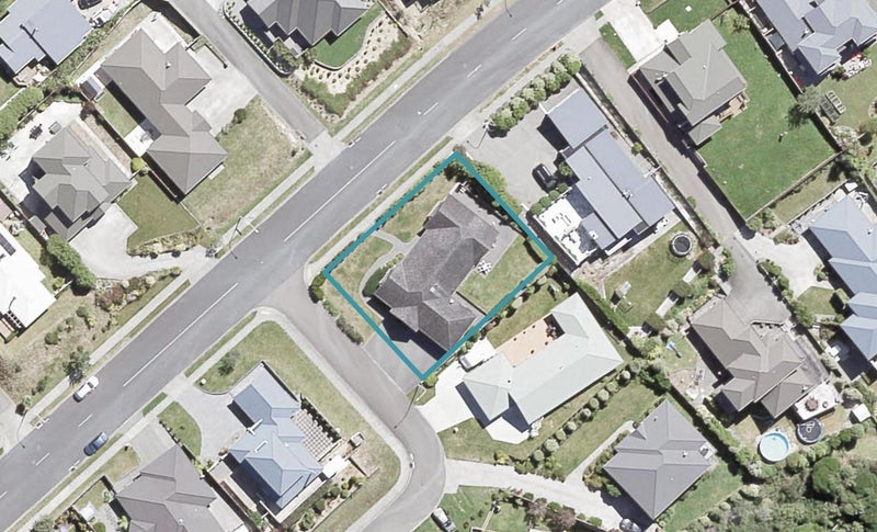 9 Riverstone Drive, Riverstone Terraces, Upper Hutt - Carousel 1