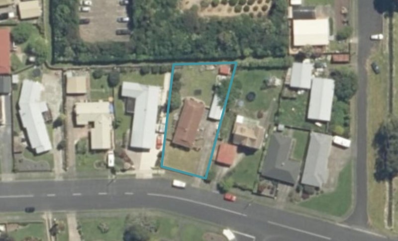 58 Hayward Road, Ngatea, Ngatea - Carousel 1