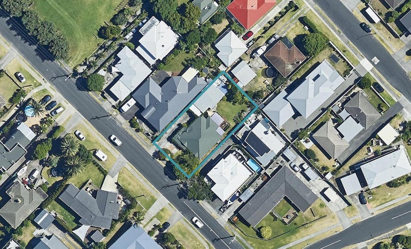 39 Orkney Road, Mount Maunganui, Mount Maunganui - Carousel 1