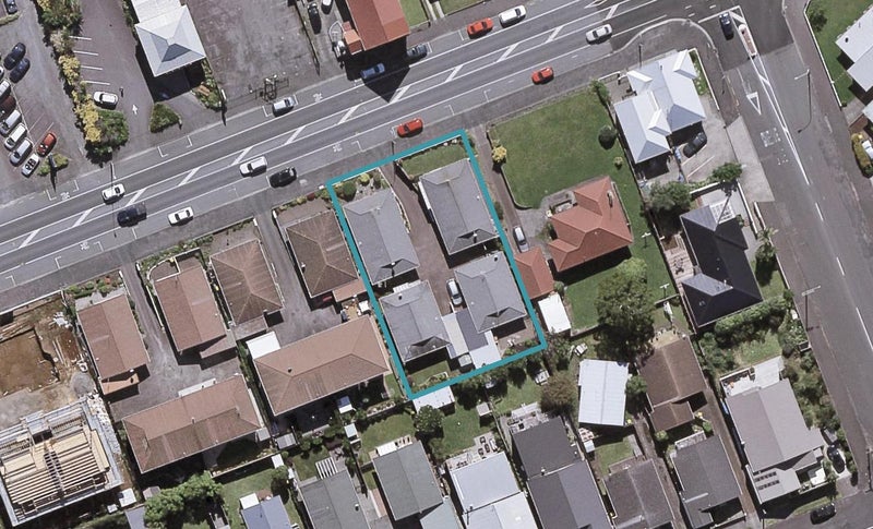 504 Devon Street East, Strandon, New Plymouth - Carousel 1