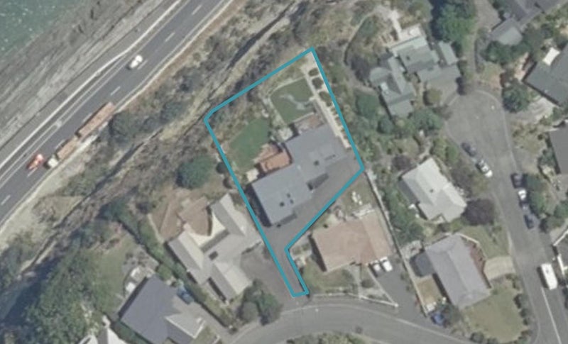 1/12 The Cliffs, Britannia Heights, Nelson - Carousel 1