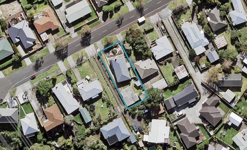 140 Avondale Road, Avondale, Auckland - Carousel 1