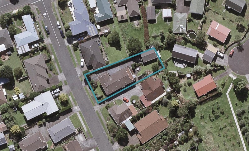 7 Kellyville Heights, Merrilands, New Plymouth - Carousel 1