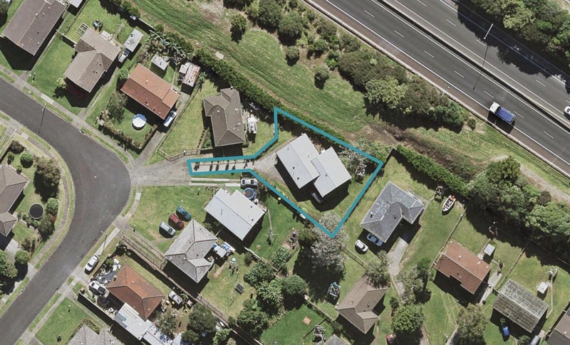 24 Ilford Crescent, Mangere, Auckland - Carousel 1