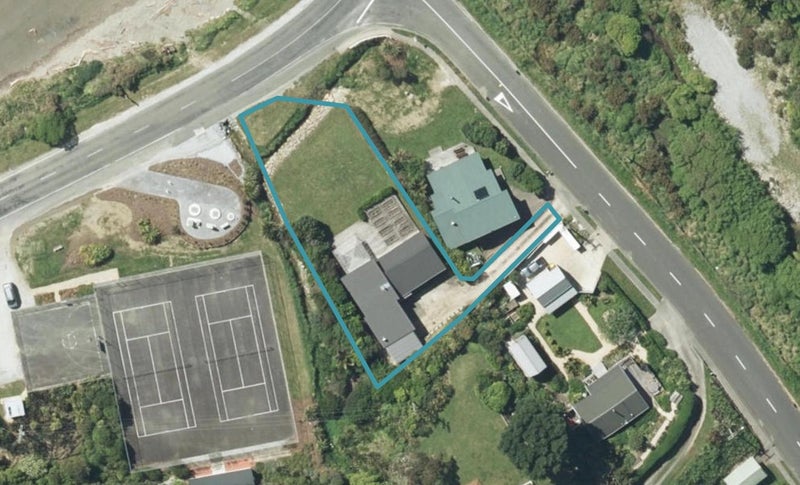 4 Pohara Valley Road, Pohara - Carousel 1