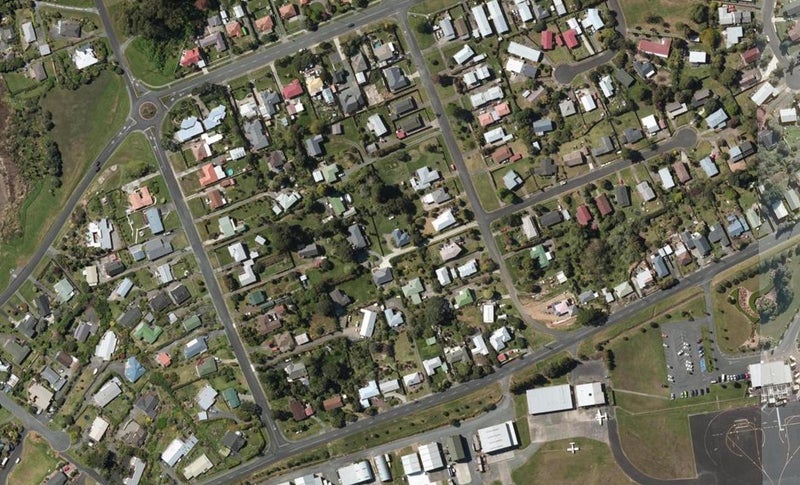 9 Cockburn Street, Onerahi, Whangarei - Carousel 1