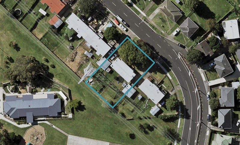 255 Bairds Road, Ōtara, Auckland - Carousel 1