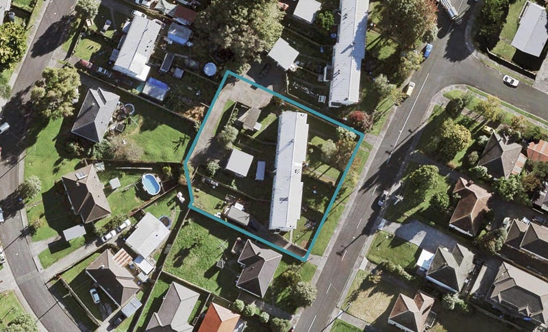 13 Whitmore Road, Mount Roskill, Auckland - Carousel 1