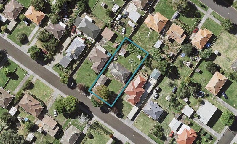 11 Ngarimu Road, Panmure, Auckland - Carousel 1