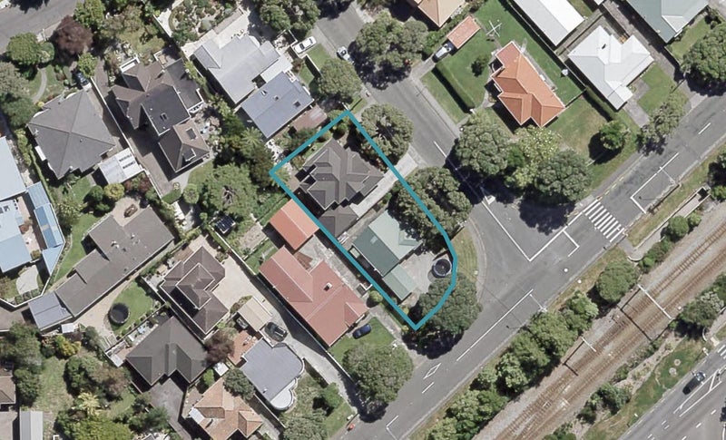 1/42 Hinau Street, Woburn, Lower Hutt - Carousel 1