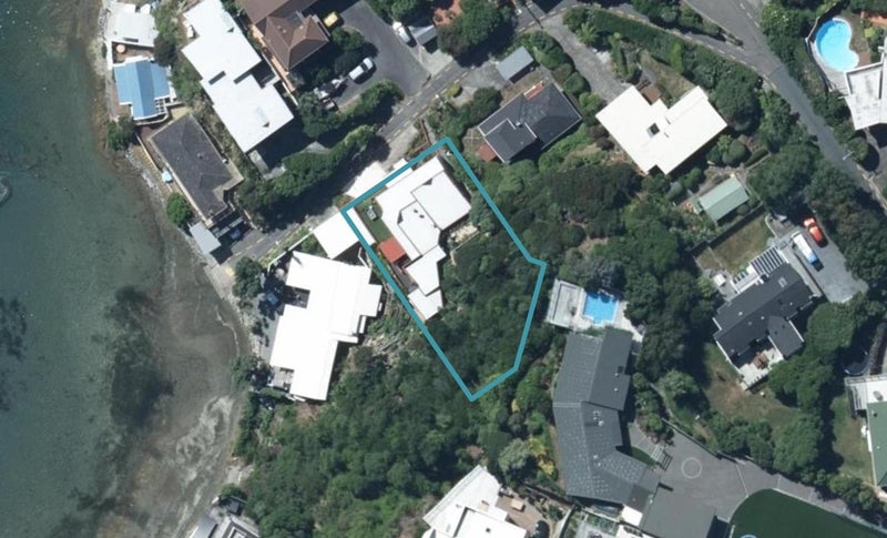 11 Trevor Terrace, Paremata, Porirua - Carousel 1