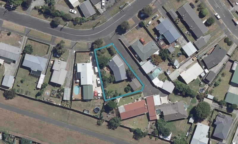 29 Yvonne Street, Melville, Hamilton - Carousel 1