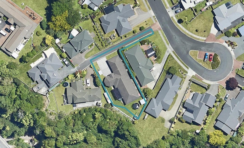 27 Caulfield Place, Pukehangi, Rotorua - Carousel 1