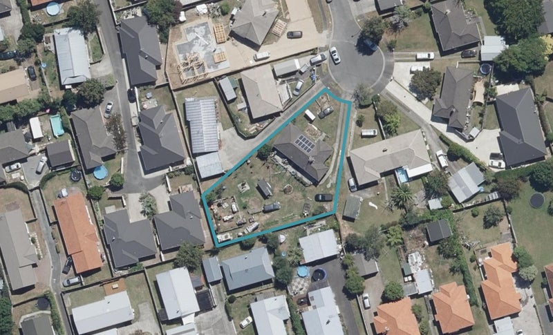 10 Le Quesne Place, Fairfield, Hamilton - Carousel 1