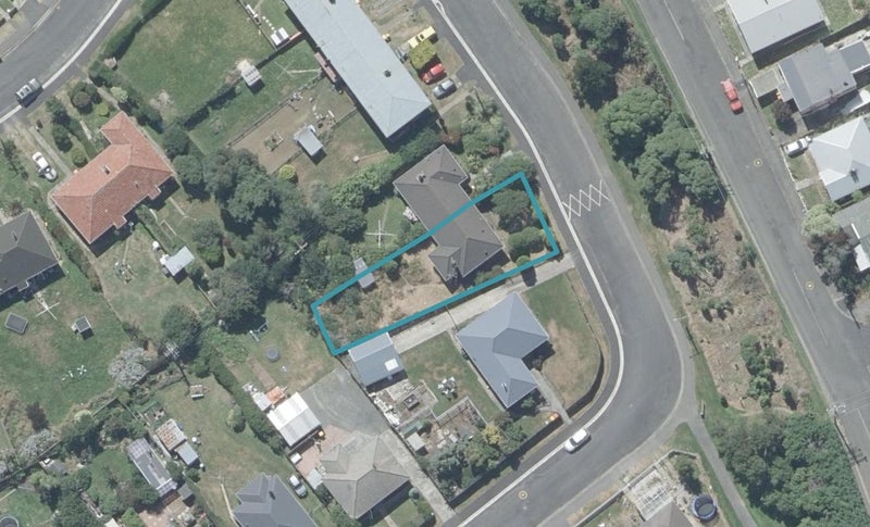 53 Albertson Avenue, Port Chalmers, Dunedin - Carousel 1