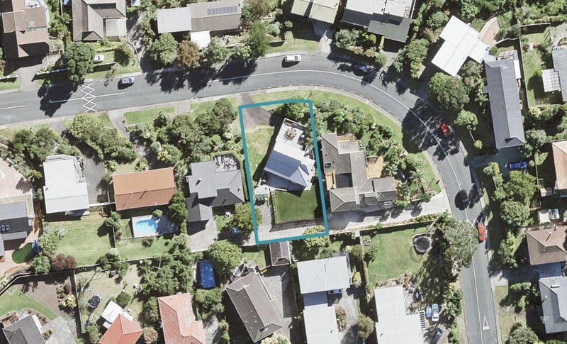 3 Danbury Drive, Torbay, Auckland - Carousel 1