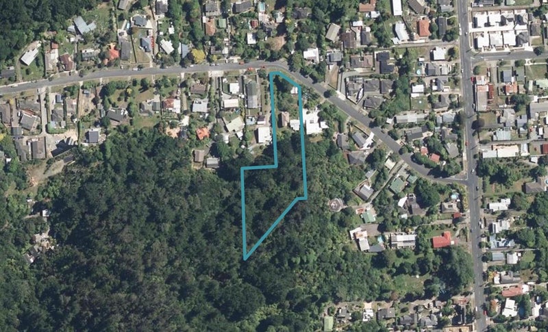 29 Raukawa Street, Stokes Valley, Lower Hutt - Carousel 1