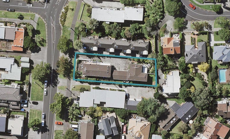 1/30 Patteson Avenue, Mission Bay, Auckland - Carousel 1