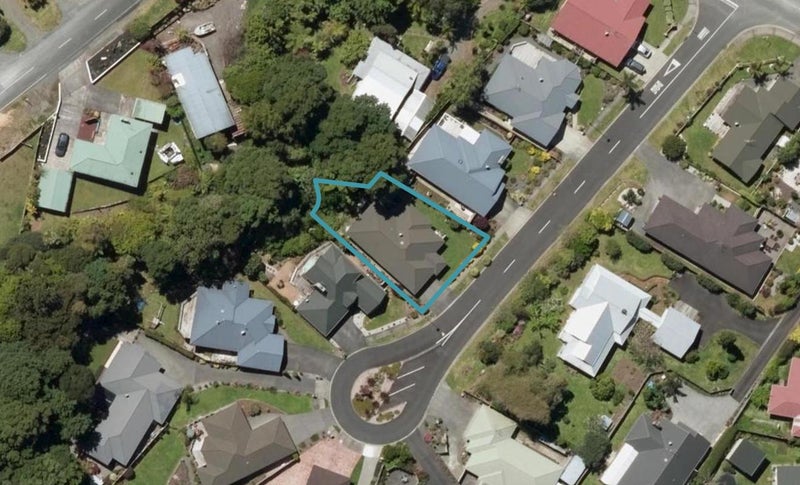 8 Halcyon Place, Whau Valley, Whangarei - Carousel 1