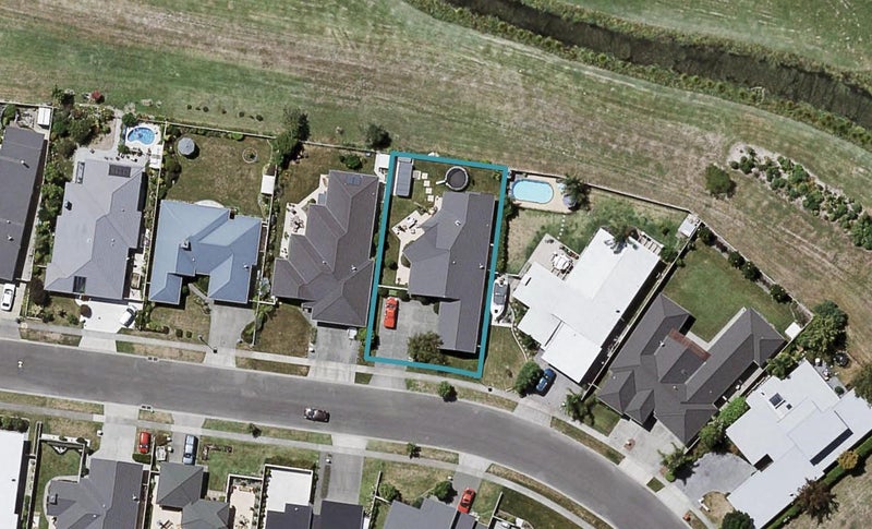 62 Merlot Drive, Greenmeadows, Napier - Carousel 1