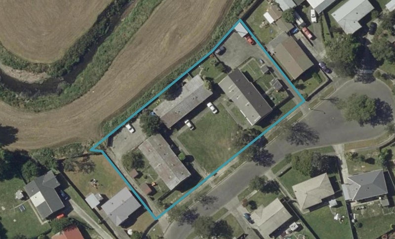 8 Charwell Place, Highbury, Palmerston North - Carousel 1