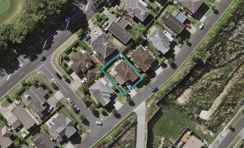 27 Magma Crescent, Stonefields, Auckland - Carousel 1