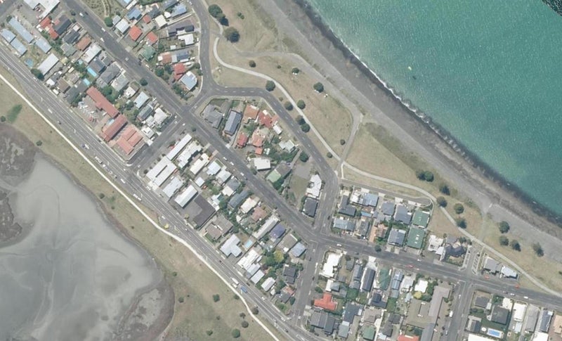1A Ferguson Avenue, Westshore, Napier - Carousel 1