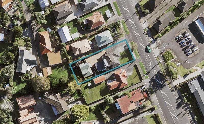 267 Richardson Road, New Windsor, Auckland - Carousel 1