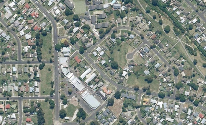 60 Geddis Avenue, Maraenui, Napier - Carousel 1