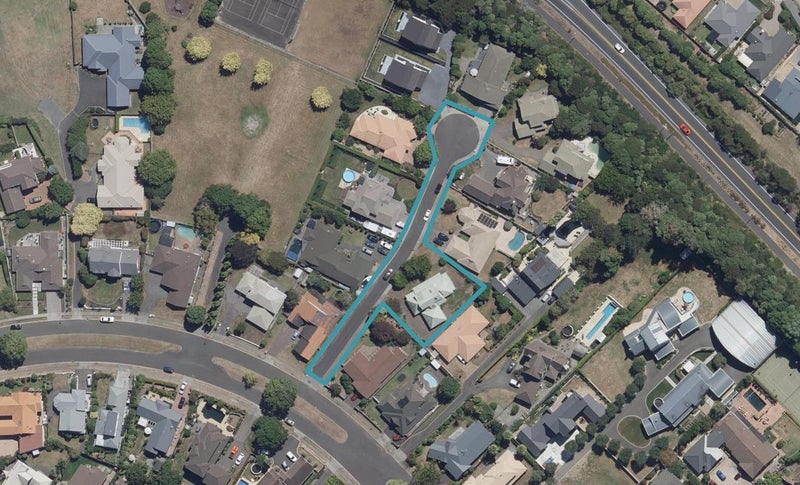 1 Charles Henry Place, Harrowfield, Hamilton - Carousel 1