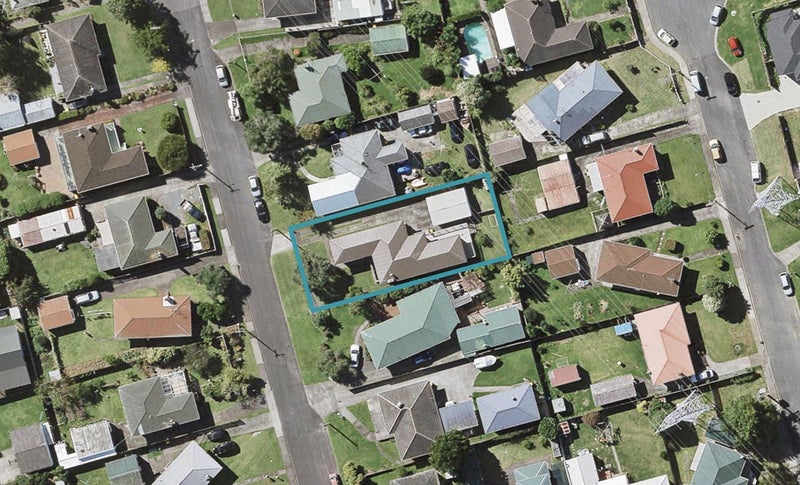 7 Osprey Street, Pakuranga, Auckland - Carousel 1