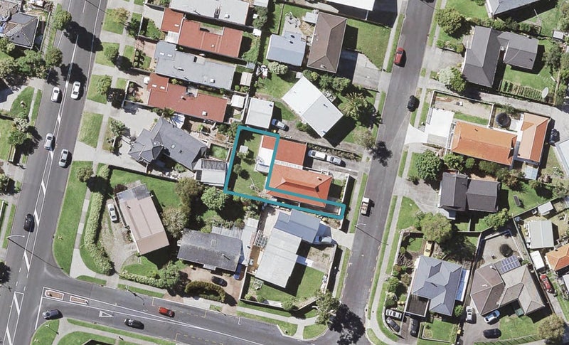 4B Vanbrugh Place, Bucklands Beach, Auckland - Carousel 1